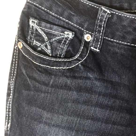 Amethyst Jeans, Juniors size 3, dark wash indigo - Picture 3 of 7